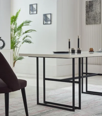 Bordeaux Yemek Odası